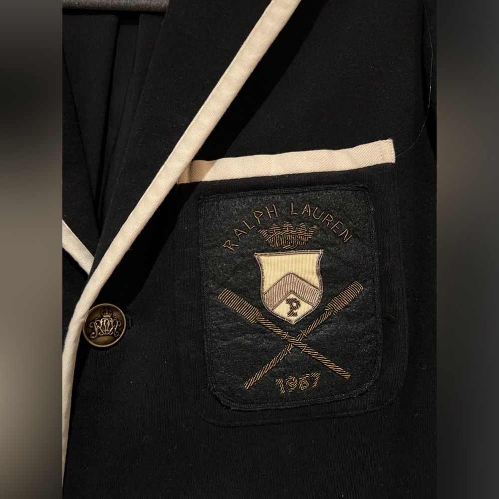 Classic Polo Ralph Lauren Navy Blazer with Off White Trim, Like New, size 6 - Picture 2 of 11